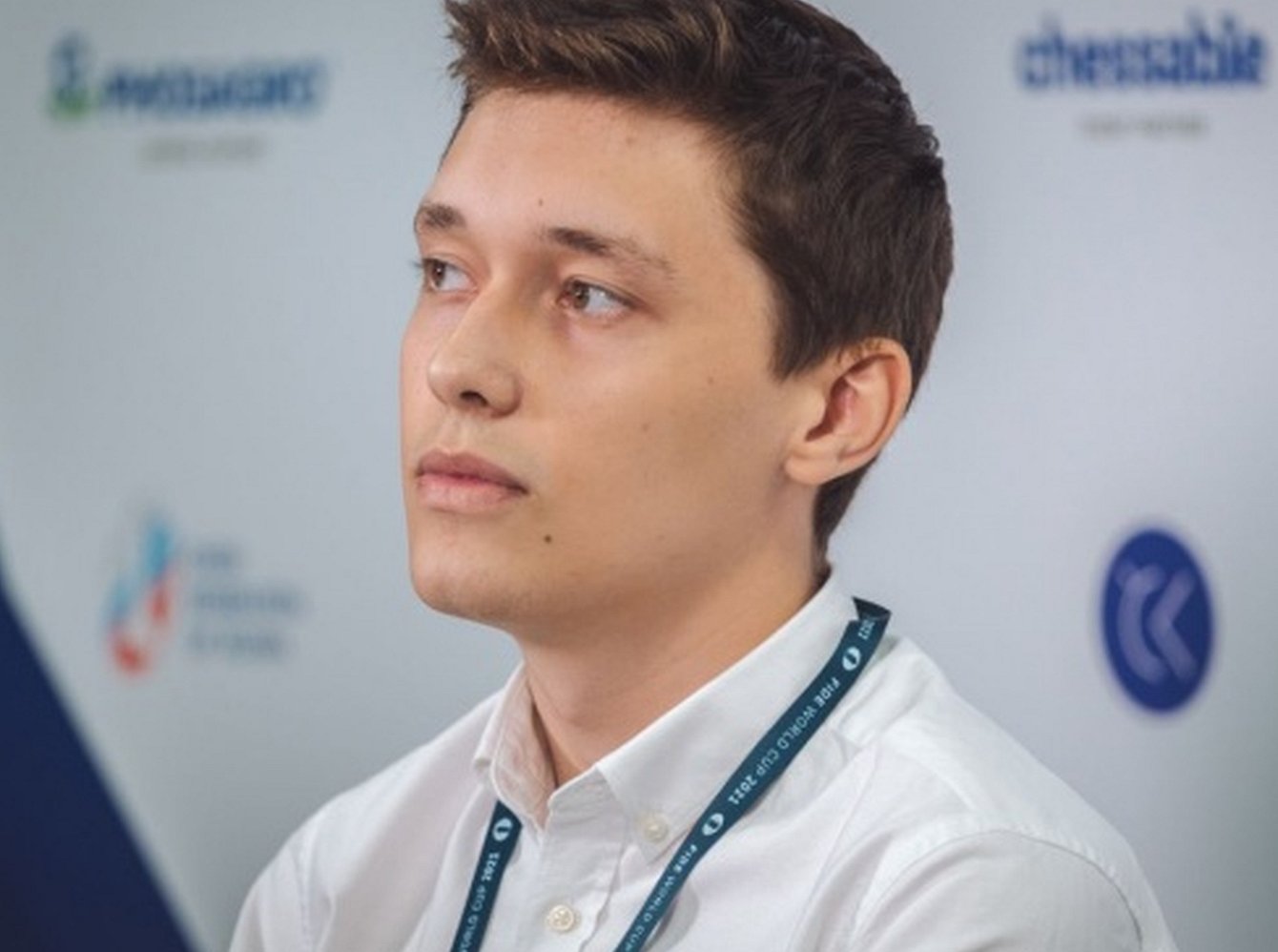 Андрей Есипенко